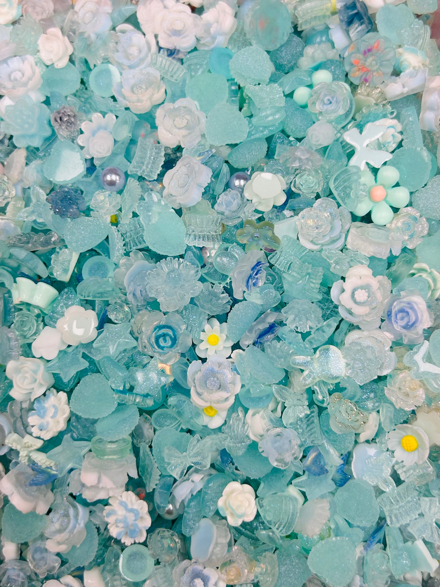 Mixed nail DIY material package